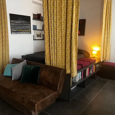 Appartement 17 *