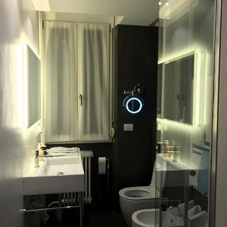 17 * Milan